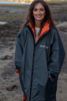 Dark Grey/Orange dryrobe® Advance Long Sleeve Adult