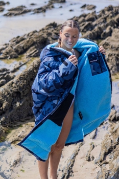dryrobe® Advance Blue Camo/Blue  Long Sleeve Adult